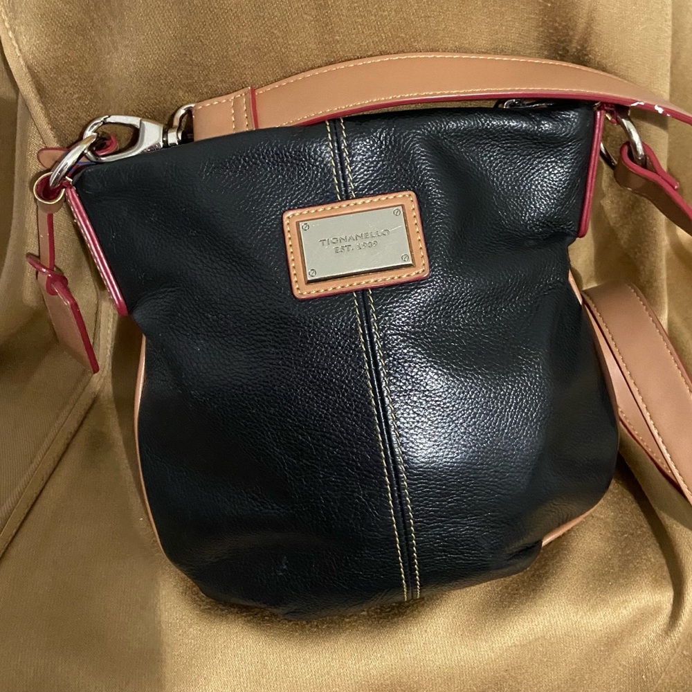 Ladies crossbody purse!!!